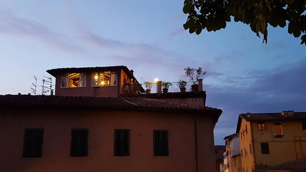 La Terrazza Fra Le Torri Apartamento Lucca