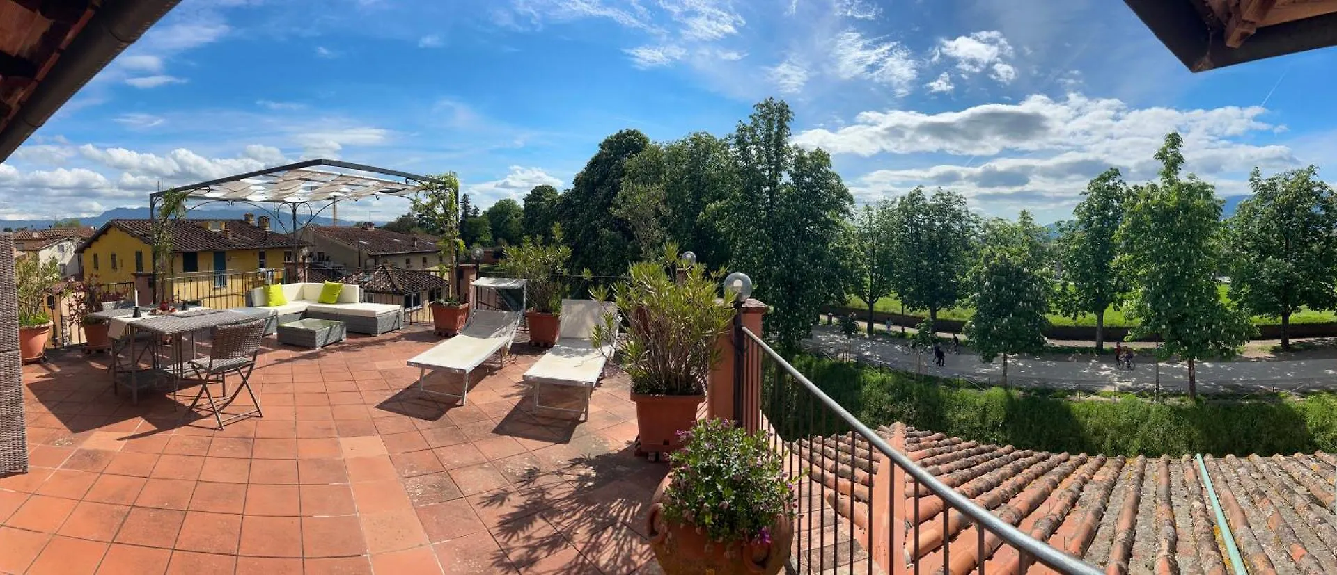 La Terrazza Fra Le Torri Apartamento Lucca