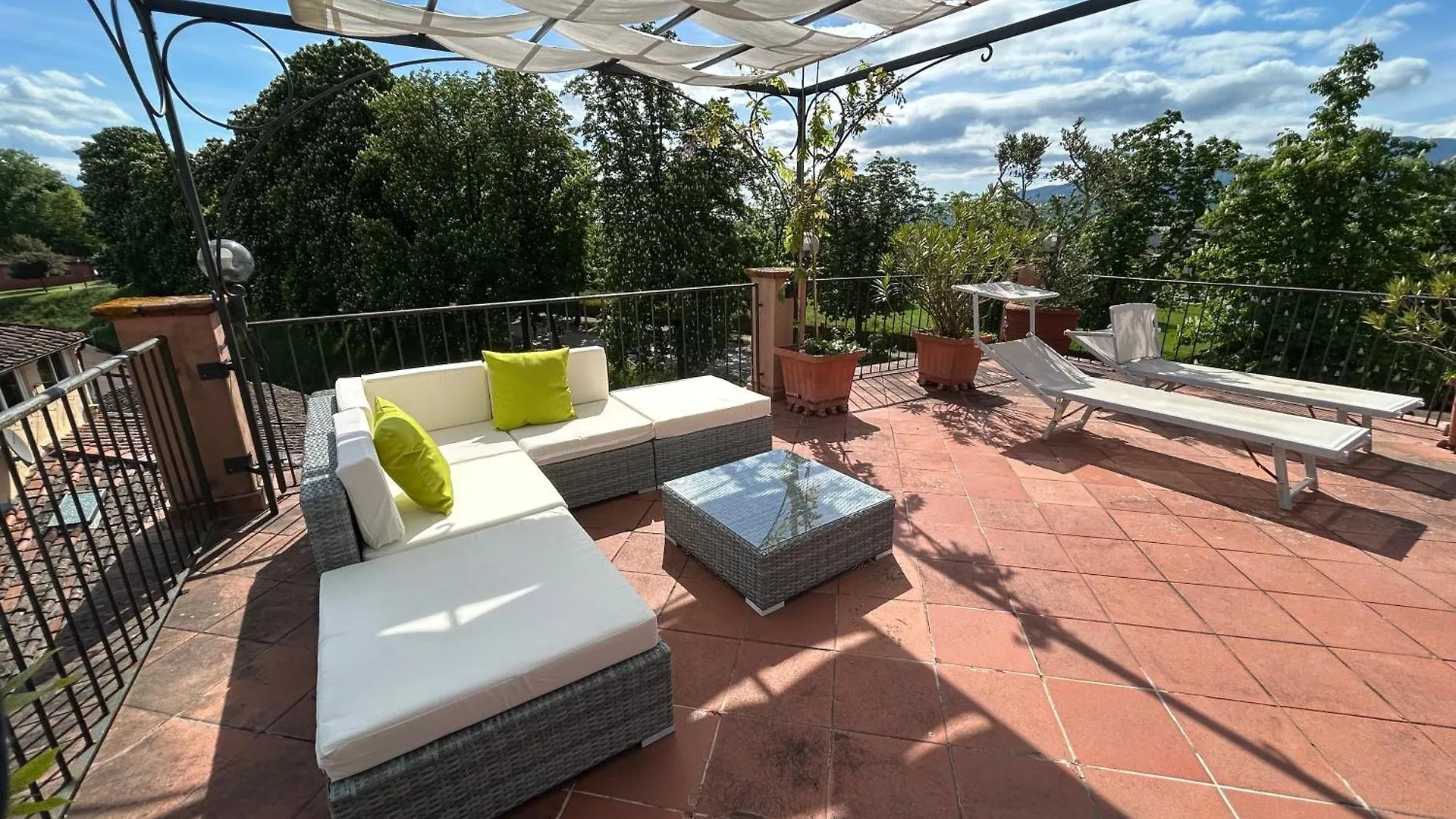 La Terrazza Fra Le Torri Apartamento Lucca Itália