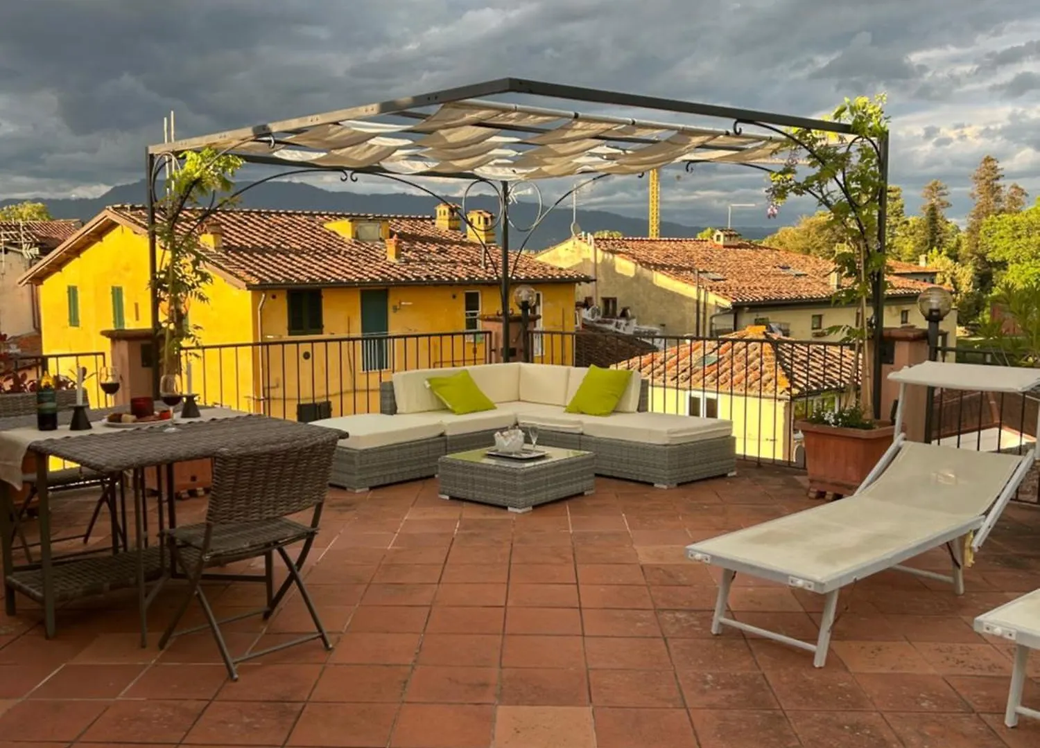 La Terrazza Fra Le Torri Apartamento Lucca