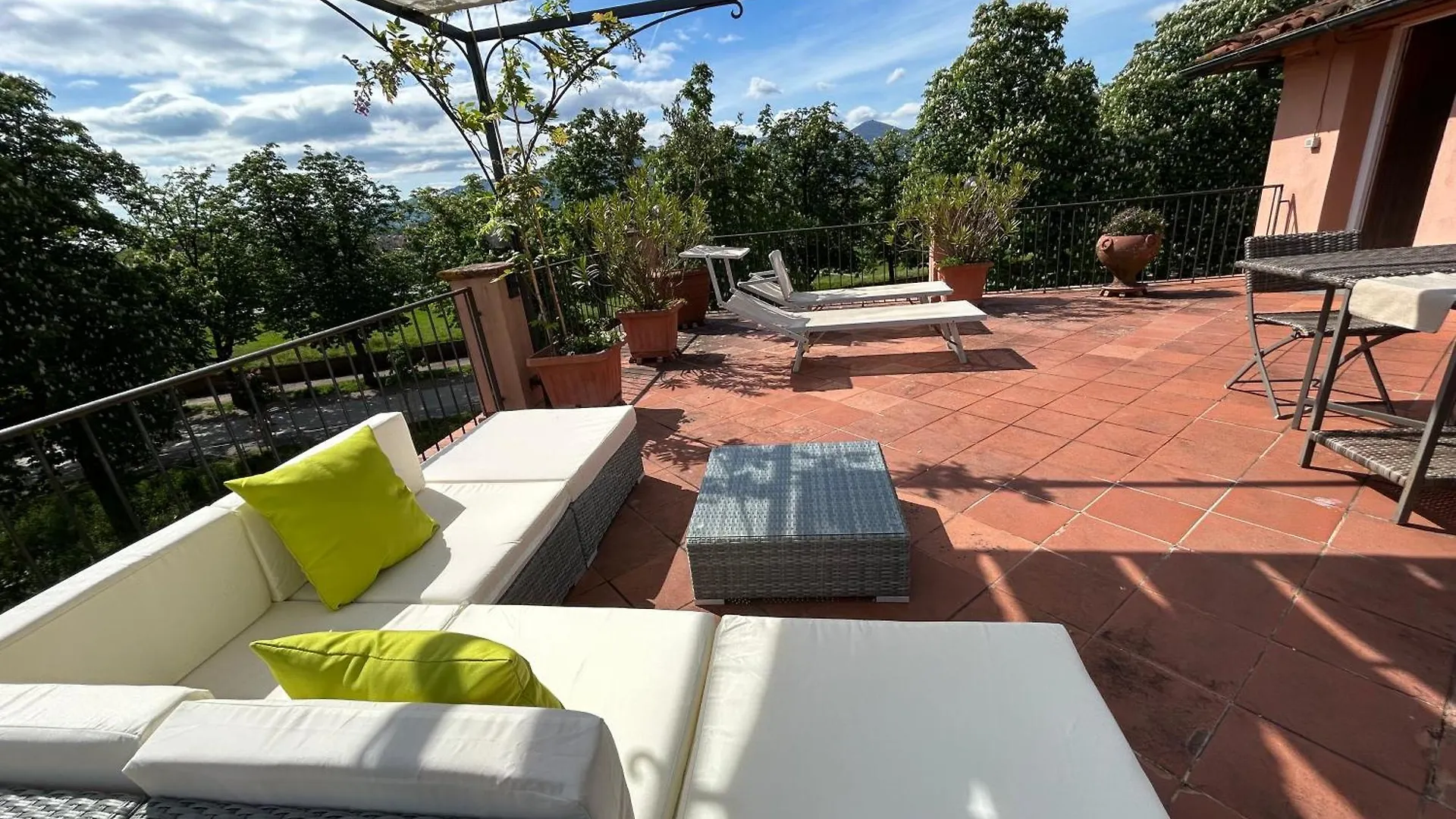La Terrazza Fra Le Torri Apartment Lucca