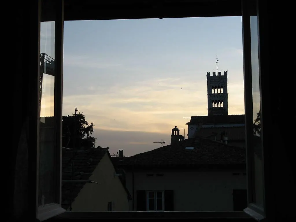 La Terrazza Fra Le Torri Apartment Lucca